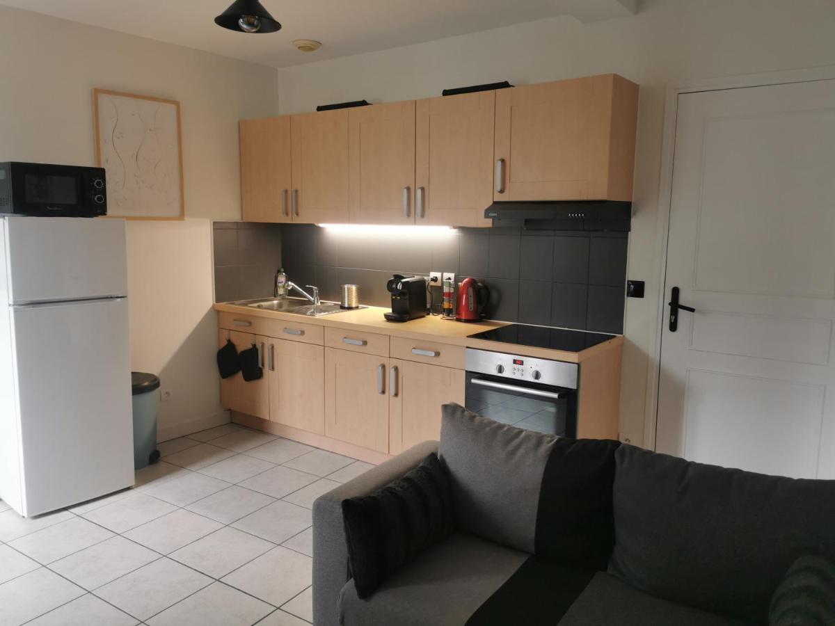 Charmant Appartement A 1 Minute Du Lac Άννεσι Εξωτερικό φωτογραφία