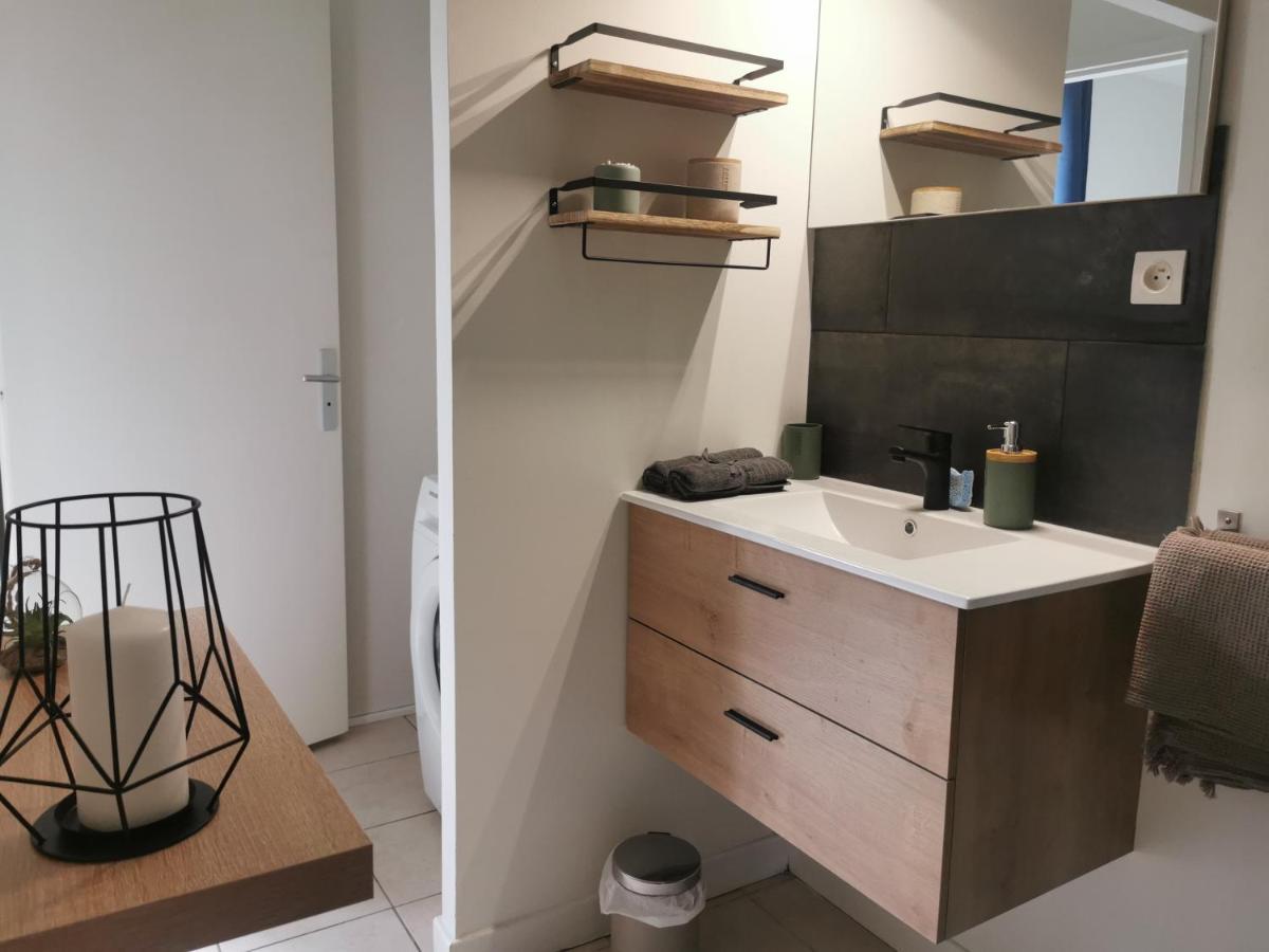 Charmant Appartement A 1 Minute Du Lac Άννεσι Εξωτερικό φωτογραφία