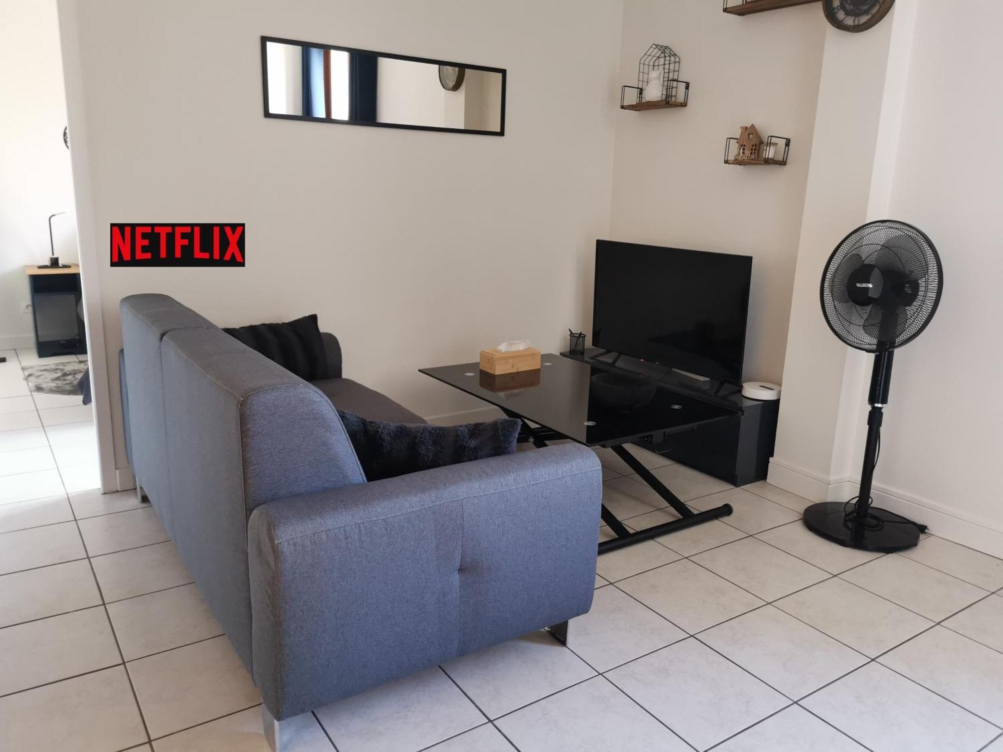 Charmant Appartement A 1 Minute Du Lac Άννεσι Εξωτερικό φωτογραφία