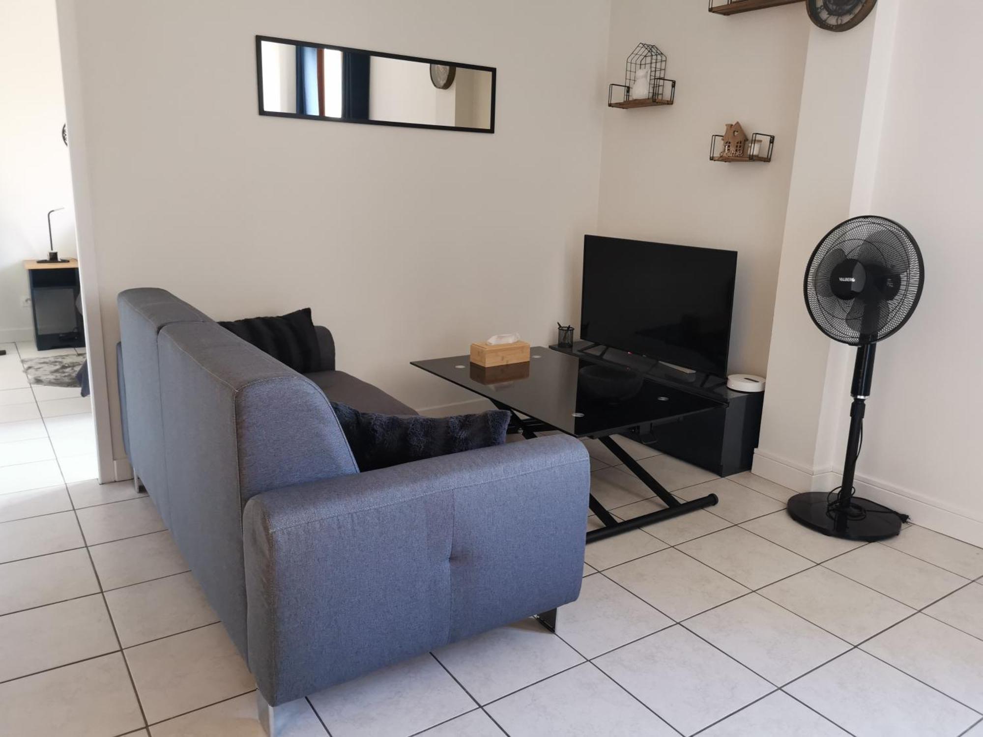 Charmant Appartement A 1 Minute Du Lac Άννεσι Εξωτερικό φωτογραφία